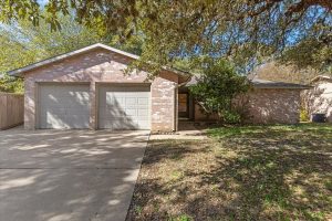 6300 London Drive photo