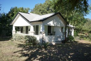 910 E. 13th St photo