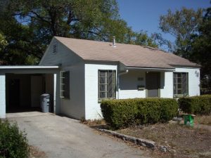 2016 Kinney Ave photo