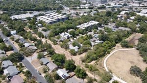 400 Swanee Dr photo