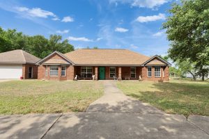 725 Green Valley Dr photo